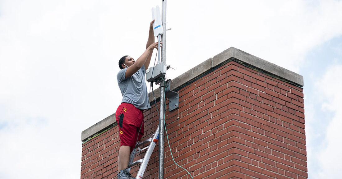 Open WiFi point added to Baltimore community